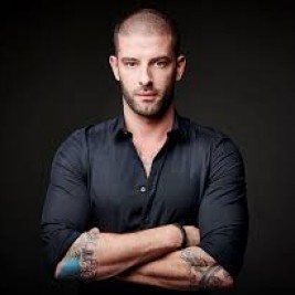 Darcy Oake Agent